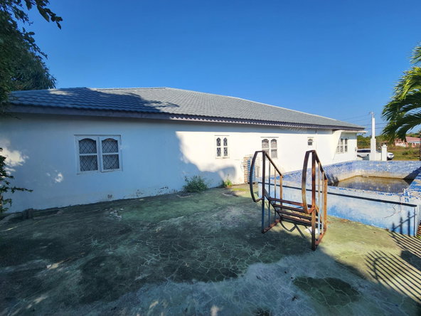 Fifth image of 15 Eli Drive in May Pen, Clarendon, Jamaica - property is For Sale