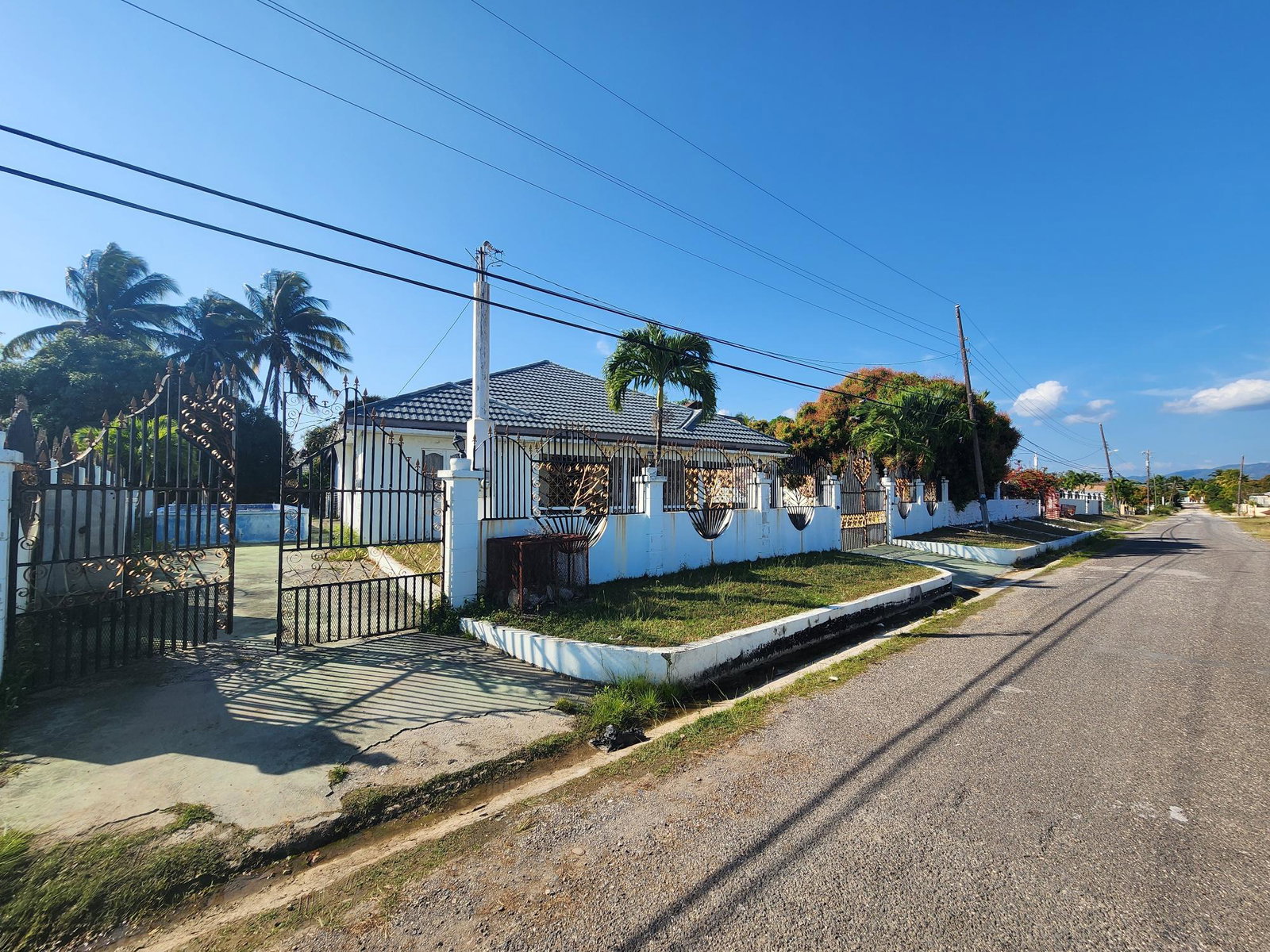 Seventh image of 15 Eli Drive in May Pen, Clarendon, Jamaica - property is For Sale