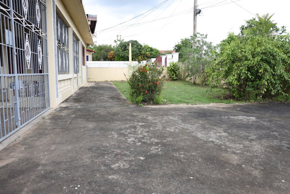 Twenty-First image of 52 Wellington Close in Linstead, St. Catherine, Jamaica - property is For Sale