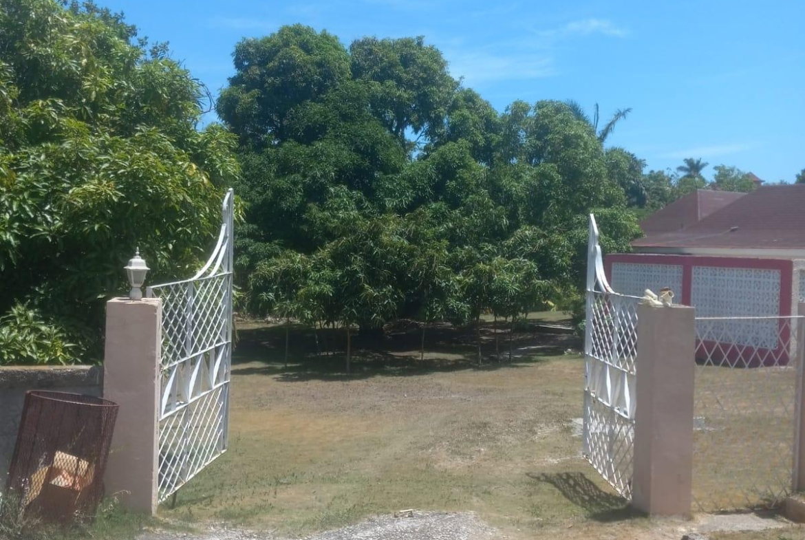 Sixth image of 93 Edinburgh Avenue, Coral g in Montego Bay, St. James, Jamaica - property is For Sale