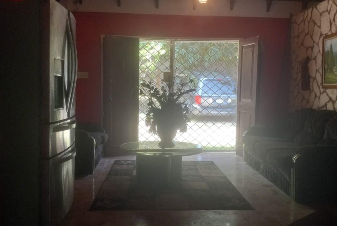 Tenth image of 93 Edinburgh Avenue, Coral g in Montego Bay, St. James, Jamaica - property is For Sale