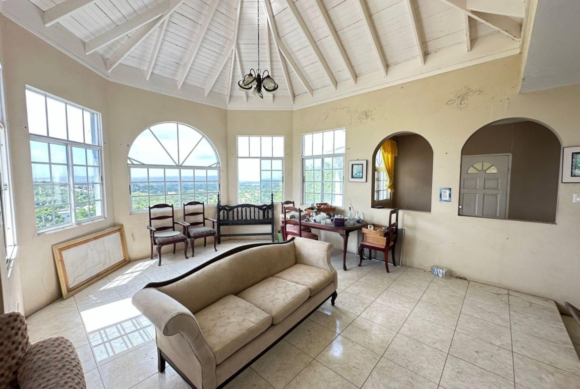 Seventh image of 4 West Montaque Heights in Spanish Town, St. Catherine, Jamaica - property is For Sale