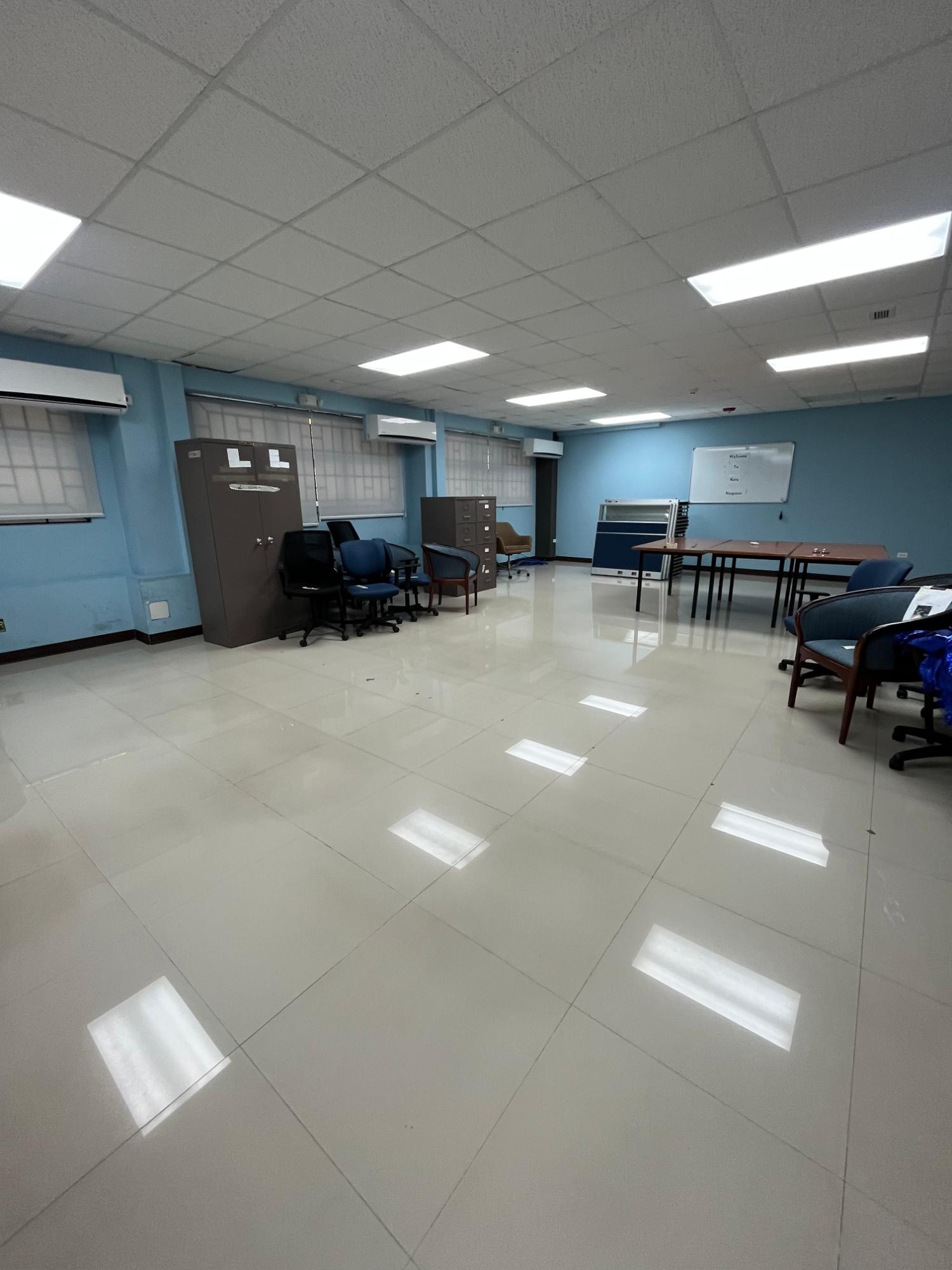 Ninth image of 4 Duke Street in KINGSTON, Kingston, Jamaica - property is For Rent