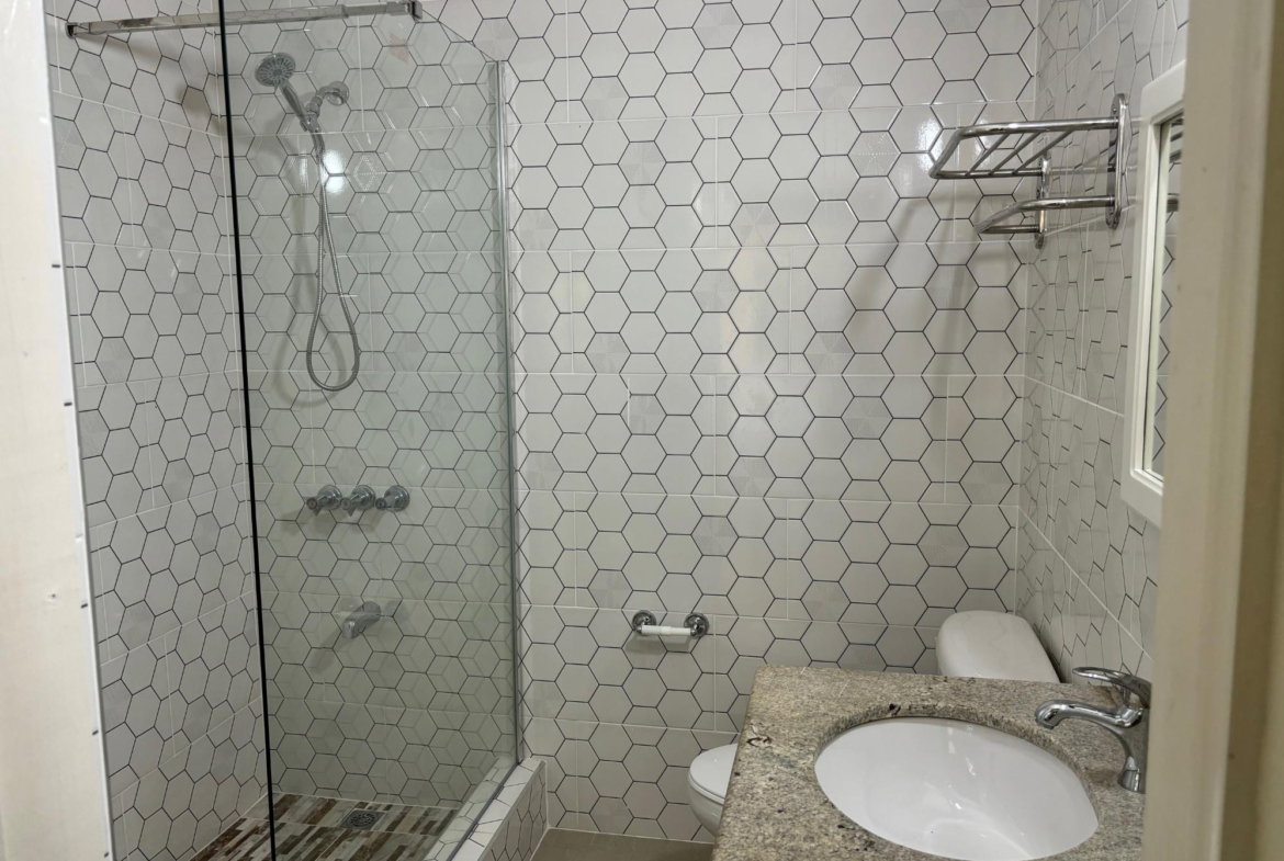 Eighth image of 1-462 Dorchester Drive in Ironshore, St. James, Jamaica - property is For Rent