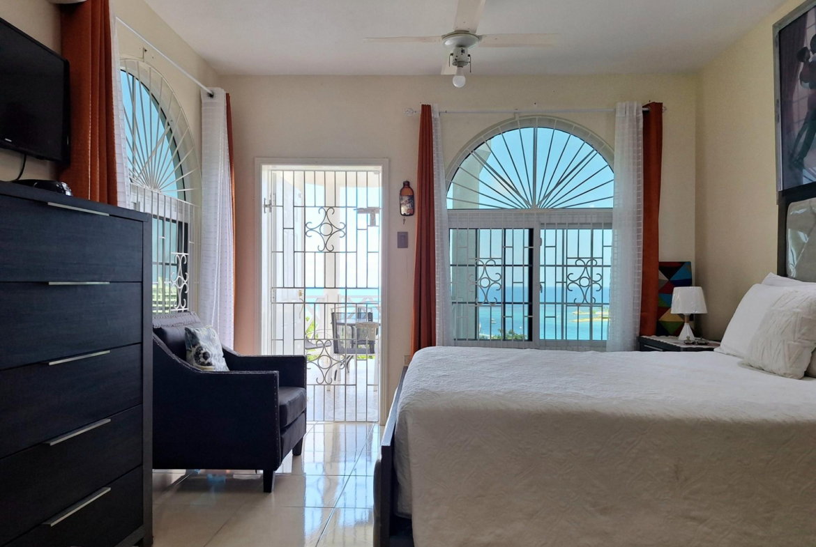 Fifth image of J4- Columbus Heights in Ocho Rios, St. Ann, Jamaica - property is For Sale