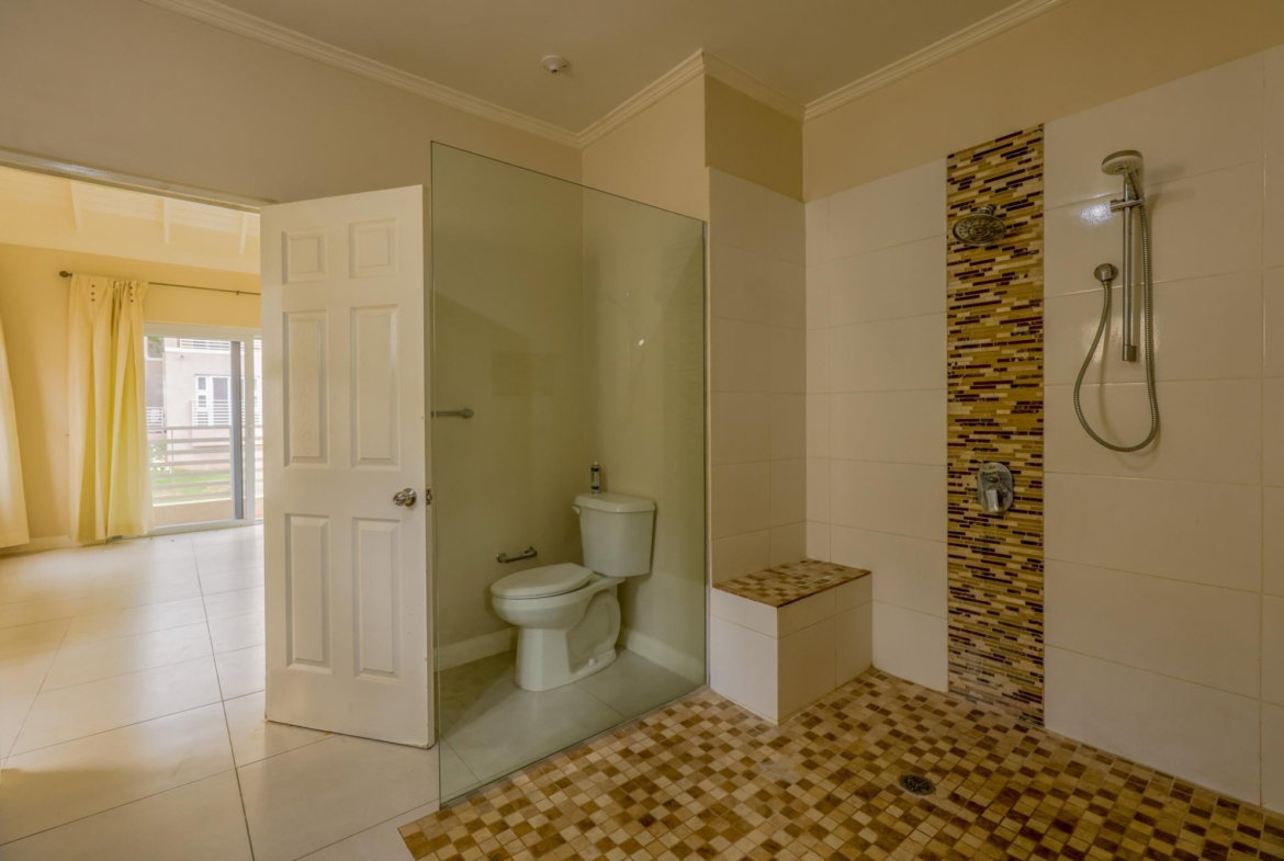 Eighth image of 16-11 Stanley Terrace in Kingston 19, St. Andrew, Jamaica - property is For Sale