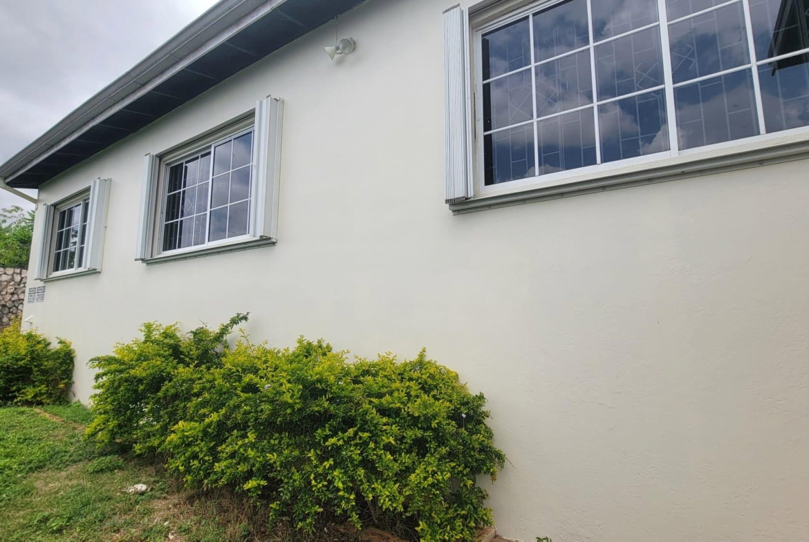 Twentieth image of 6 Powell Close Sterling Cas in Kingston 19, St. Andrew, Jamaica - property is For Sale