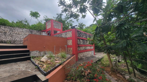 Thirtieth image of 6 Powell Close Sterling Cas in Kingston 19, St. Andrew, Jamaica - property is For Sale