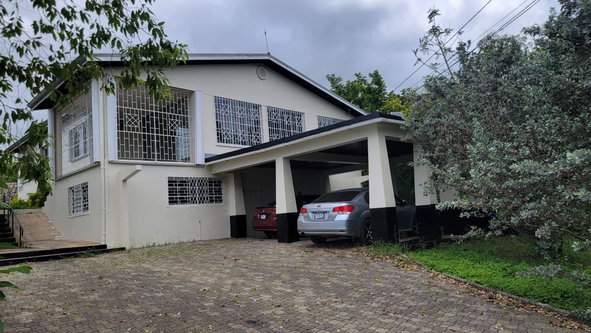 First image of 6 Powell Close Sterling Cas in Kingston 19, St. Andrew, Jamaica - property is For Sale