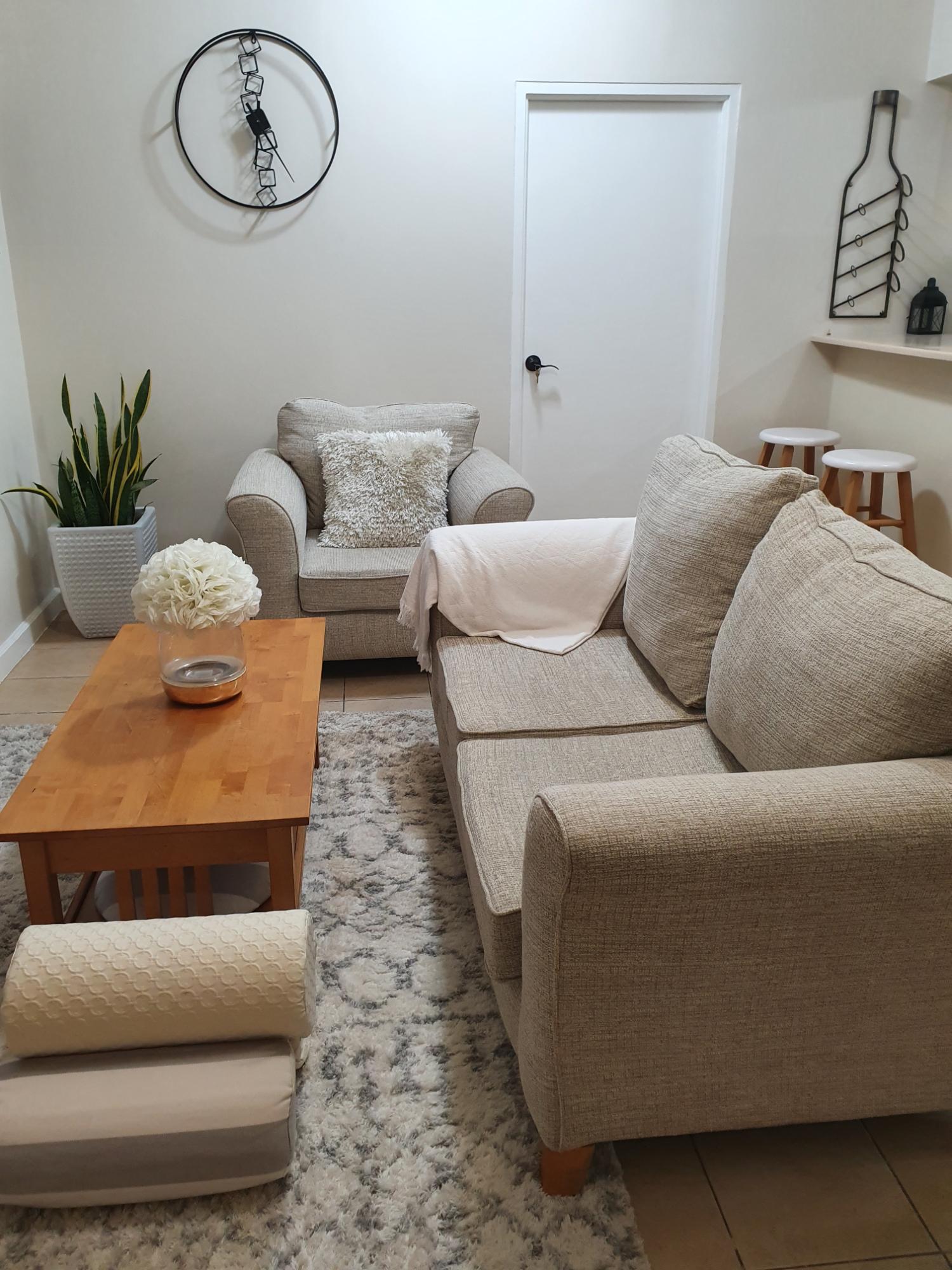 Stylish-1-Bedroom-Apartment-for-Rent-near-New-Kingston-Jamaica Second image of 15-17 Braemar Avenue in Kingston 10, St. Andrew, Jamaica - property is For Rent