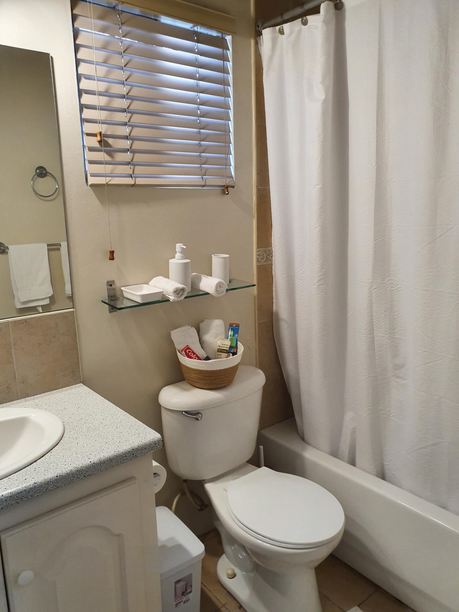 Stylish-1-Bedroom-Apartment-for-Rent-near-New-Kingston-Jamaica Eighth image of 15-17 Braemar Avenue in Kingston 10, St. Andrew, Jamaica - property is For Rent