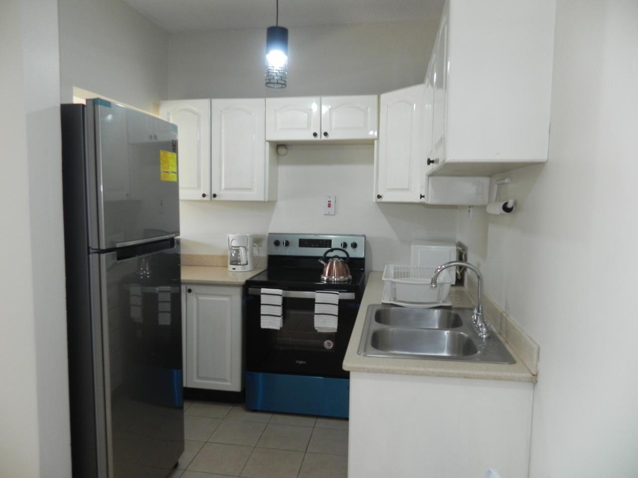 Stylish-1-Bedroom-Apartment-for-Rent-near-New-Kingston-Jamaica Ninth image of 15-17 Braemar Avenue in Kingston 10, St. Andrew, Jamaica - property is For Rent
