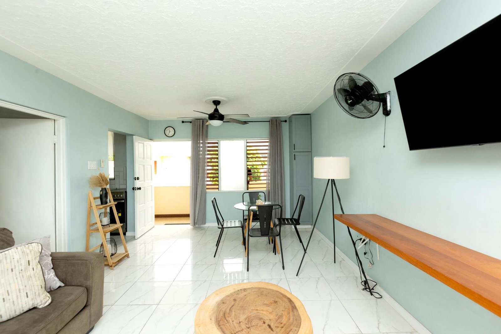 Fifth image of 17-11 Central Avenue in Kingston 8, St. Andrew, Jamaica - property is For Sale