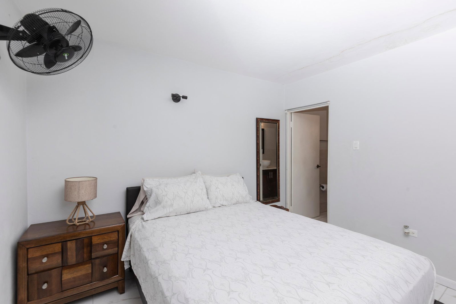 Seventh image of 17-11 Central Avenue in Kingston 8, St. Andrew, Jamaica - property is For Sale
