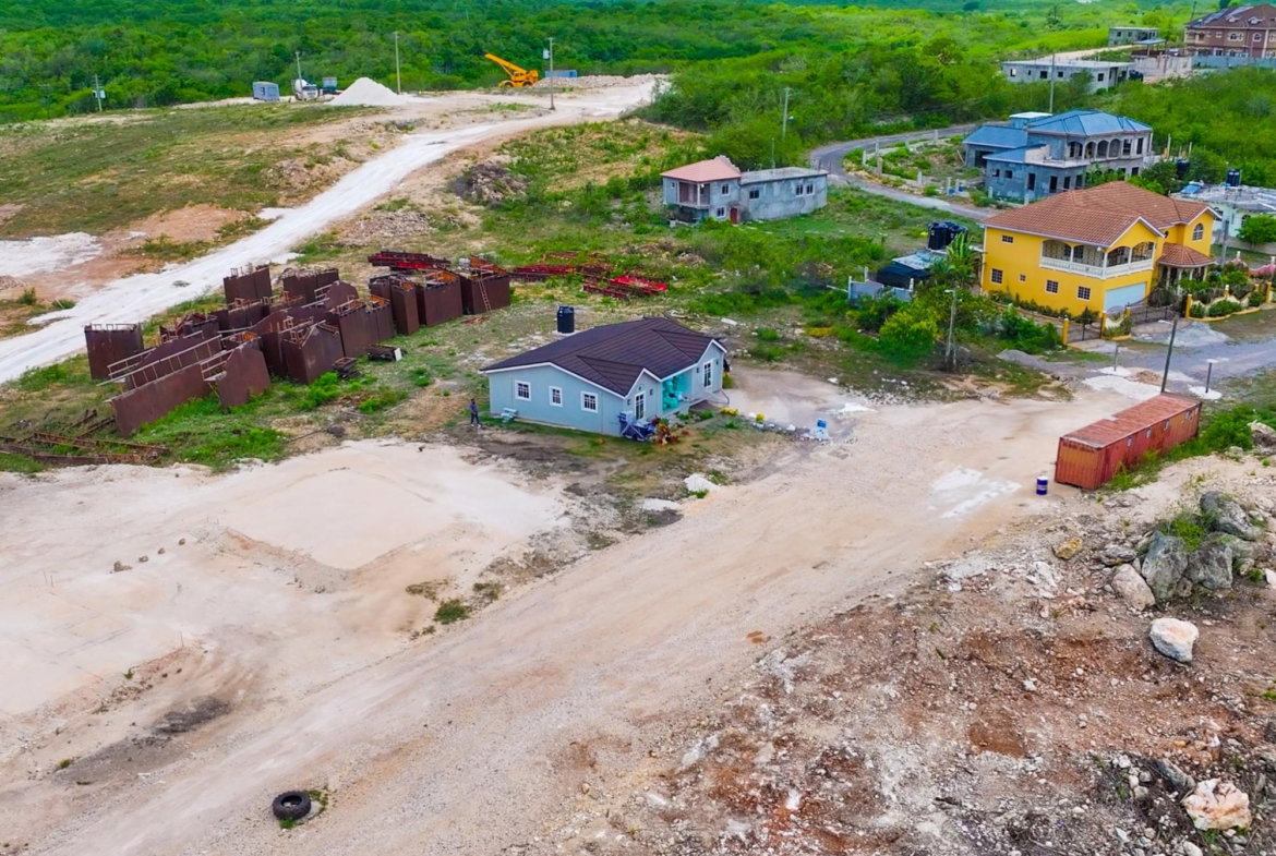 Second image of Unit 280- Toby Hammocks in Freetown, Clarendon, Jamaica - property is For Sale