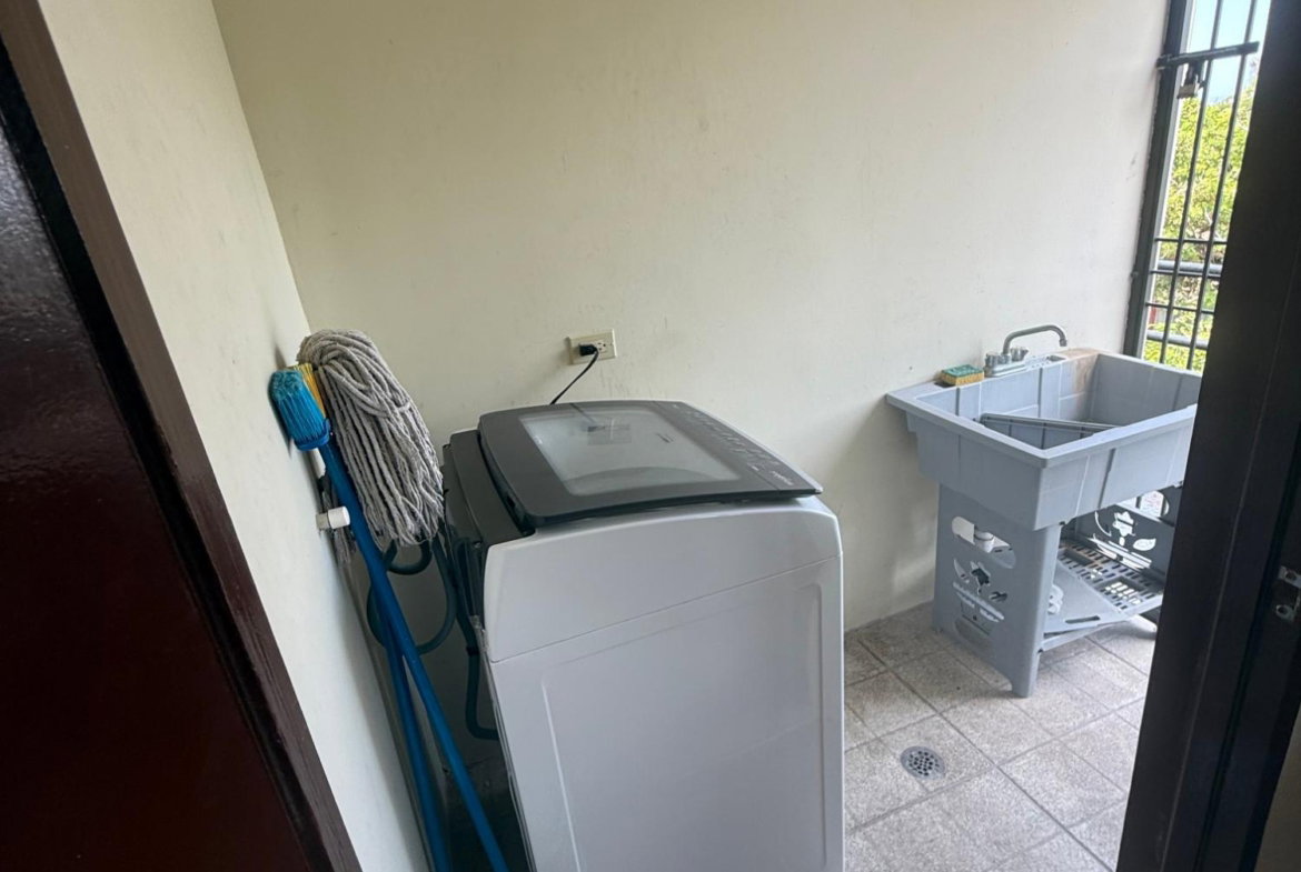 Fourteenth image of 302-1 Belair Avenue in Kingston 3, St. Andrew, Jamaica - property is For Rent