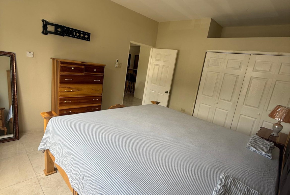 Tenth image of 302-1 Belair Avenue in Kingston 3, St. Andrew, Jamaica - property is For Rent