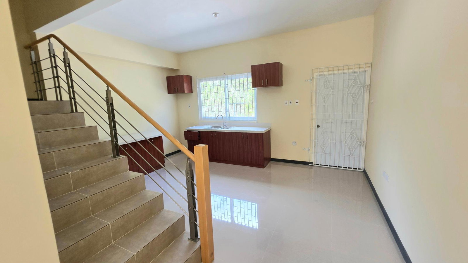 Second image of 90- Edmund Ridge Rosehall in Montego Bay, St. James, Jamaica - property is For Rent