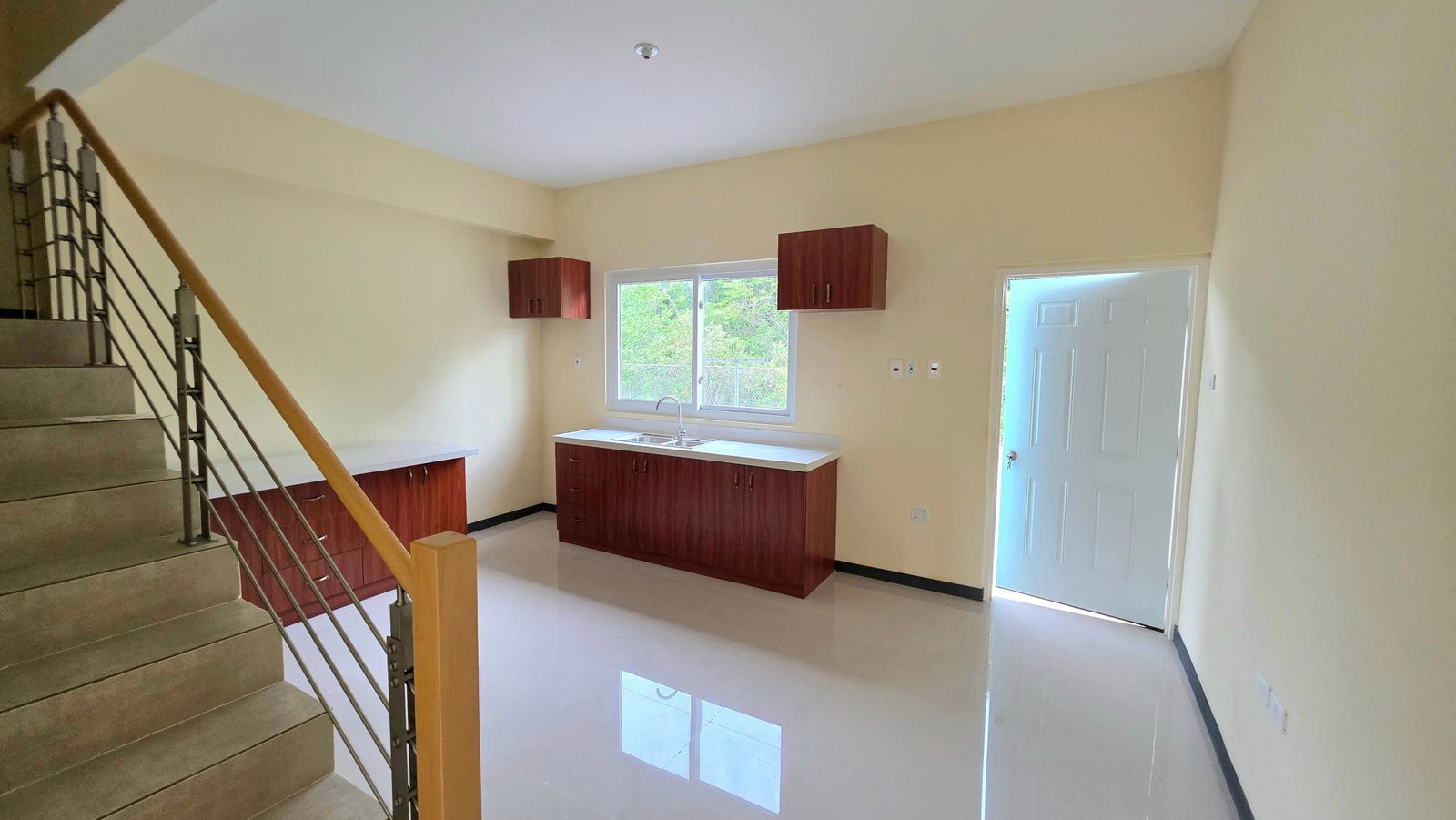 Sixth image of 90- Edmund Ridge Rosehall in Montego Bay, St. James, Jamaica - property is For Rent