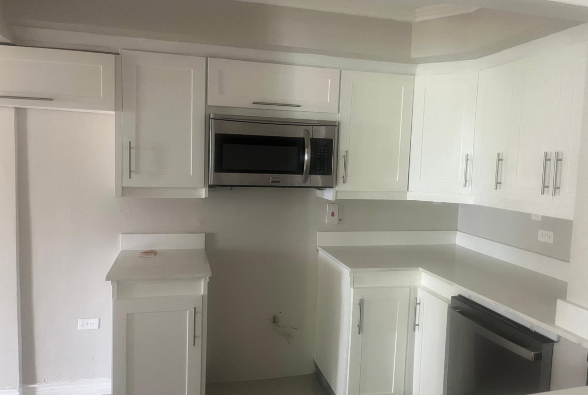 Sixteenth image of 16 East Mountain Pride, King in Kingston 6, St. Andrew, Jamaica - property is For Rent