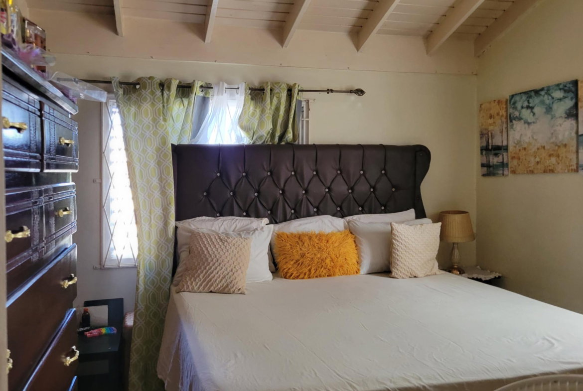 Eighth image of 153 Leslie Close in Unions Estate, St. Catherine, Jamaica - property is For Sale