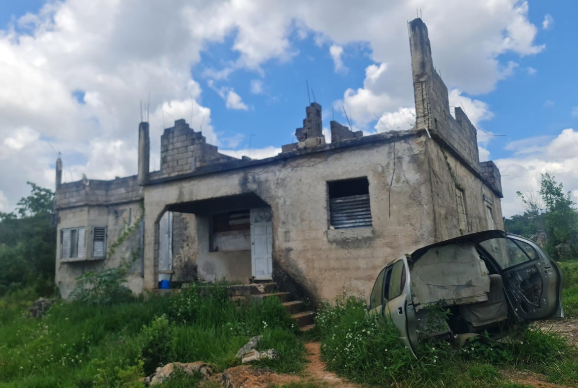First image of Lincoln in Lincoln, Manchester, Jamaica - property is For Sale