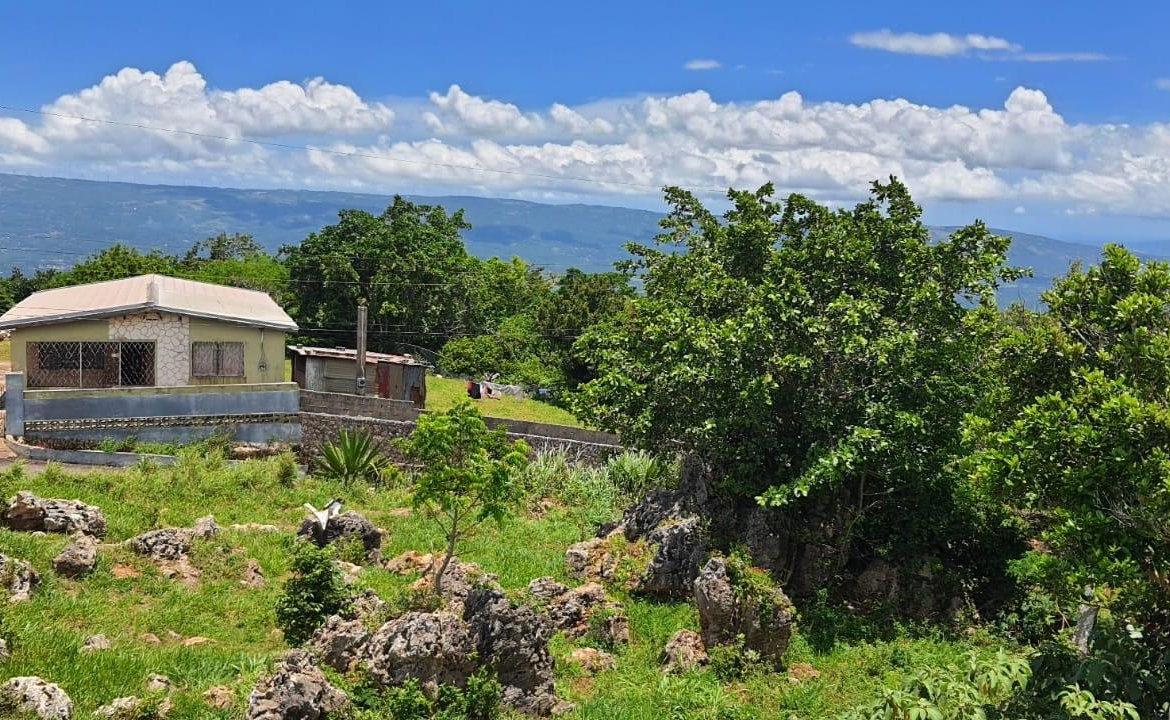 Third image of Lincoln in Lincoln, Manchester, Jamaica - property is For Sale