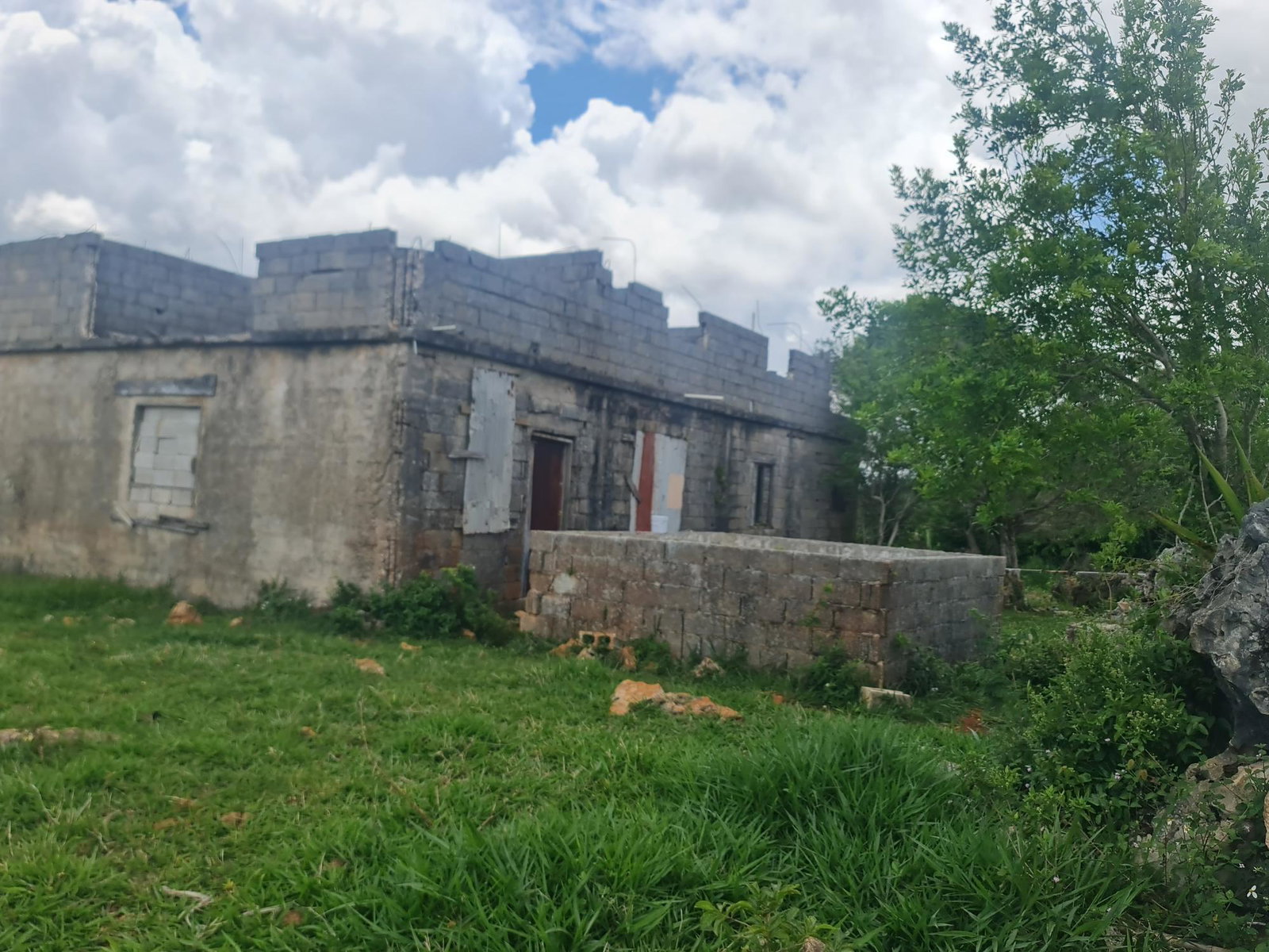 Fourth image of Lincoln in Lincoln, Manchester, Jamaica - property is For Sale