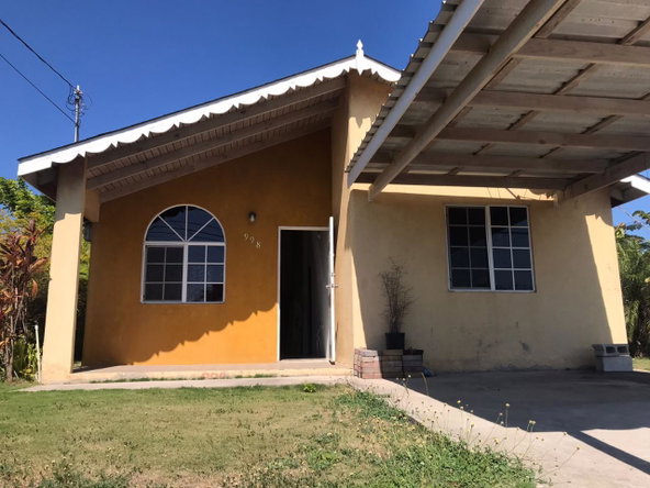 Second image of 998 Lagoon Circle (phase 3) in Old Harbour, St. Catherine, Jamaica - property is For Rent