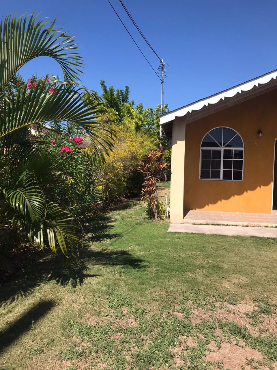 Fourth image of 998 Lagoon Circle (phase 3) in Old Harbour, St. Catherine, Jamaica - property is For Rent