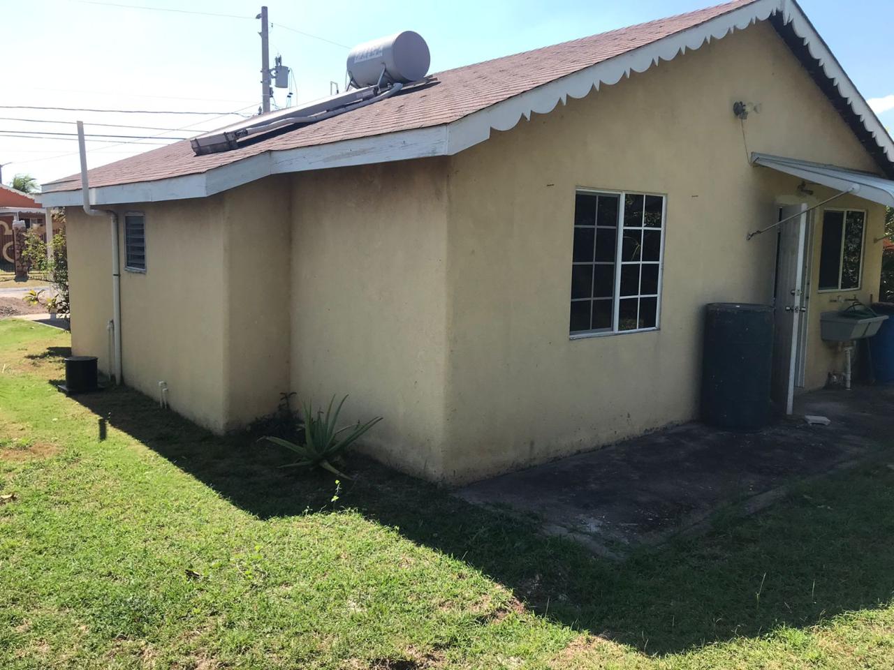 Sixth image of 998 Lagoon Circle (phase 3) in Old Harbour, St. Catherine, Jamaica - property is For Rent