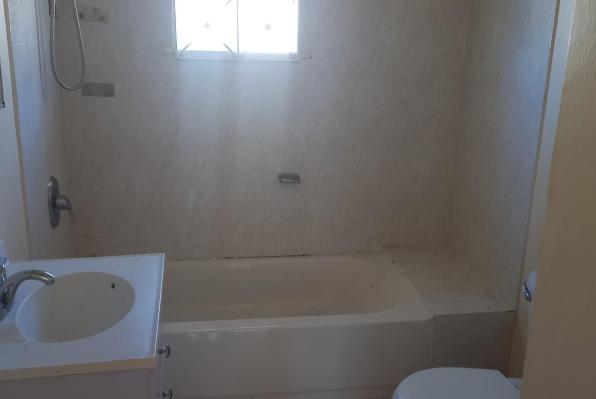 Fourth image of Florence Hall Village, tr in FLORENCE HALL VILLAGE, Trelawny, Jamaica - property is For Rent