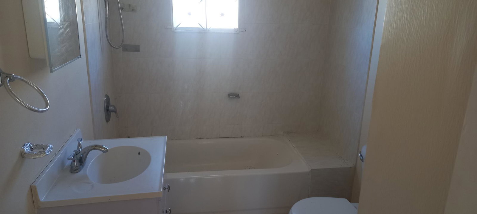 Fourth image of Florence Hall Village, tr in FLORENCE HALL VILLAGE, Trelawny, Jamaica - property is For Rent