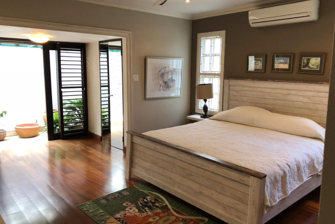 Eleventh image of T/h No. 5-anchorage Tony Hart Boulevard in Montego Bay, St. James, Jamaica - property is For Rent