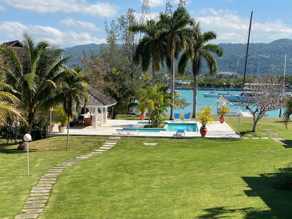 Seventeenth image of T/h No. 5-anchorage Tony Hart Boulevard in Montego Bay, St. James, Jamaica - property is For Rent