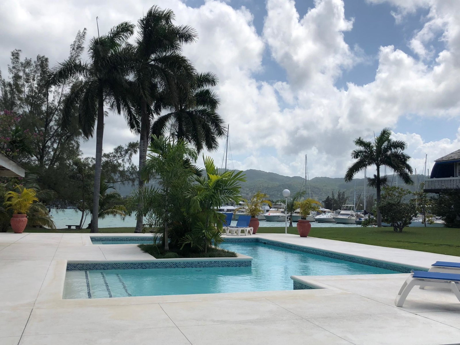 Eighteenth image of T/h No. 5-anchorage Tony Hart Boulevard in Montego Bay, St. James, Jamaica - property is For Rent