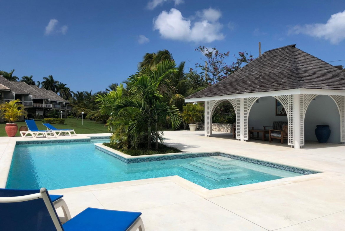 Nineteenth image of T/h No. 5-anchorage Tony Hart Boulevard in Montego Bay, St. James, Jamaica - property is For Rent