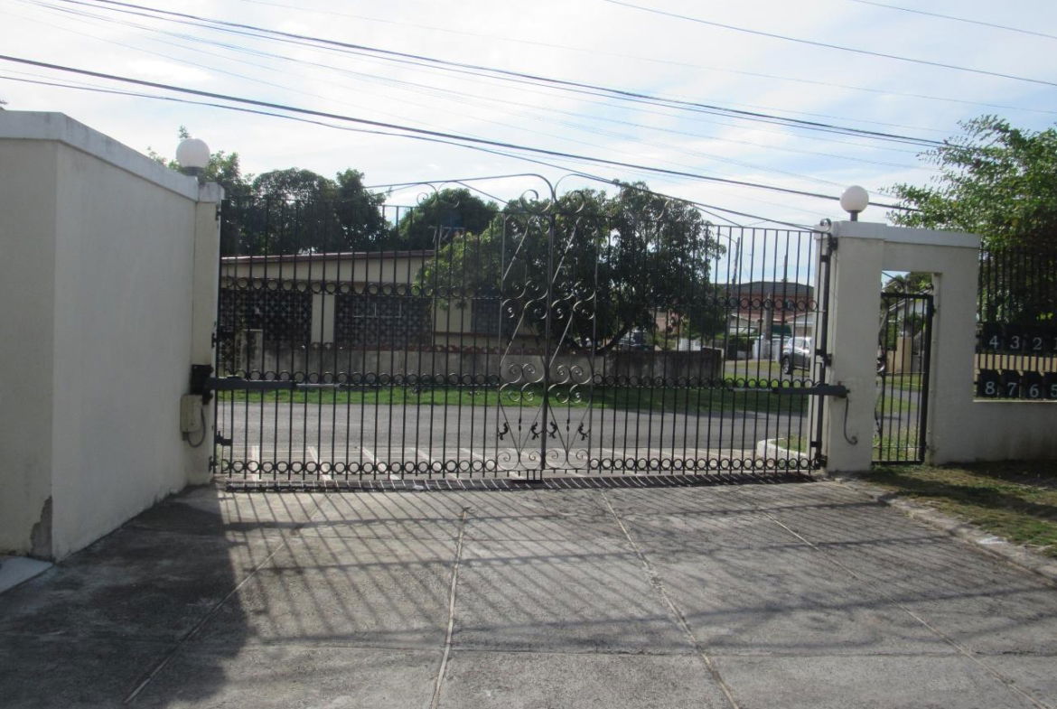 Fourteenth image of 2-8 Hamlet Crescent in Kingston 20, St. Andrew, Jamaica - property is For Sale