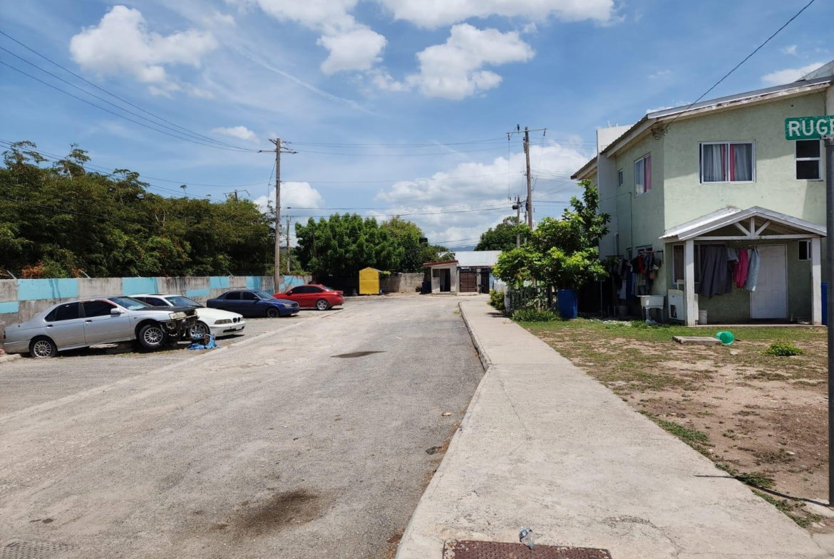 Third image of 217 Delacree Pen St. Andrew in Kingston 13, St. Andrew, Jamaica - property is For Sale