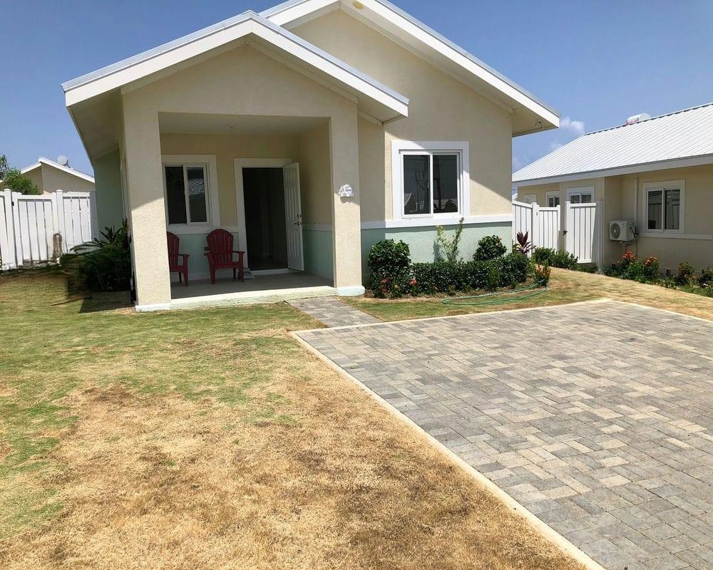 2-Bed-2-Bath-House-for-Rent-in-Oceanpointe-Hanover-Jamaica Second image of 394- Oceanpointe in Lucea, Hanover, Jamaica - property is For Rent