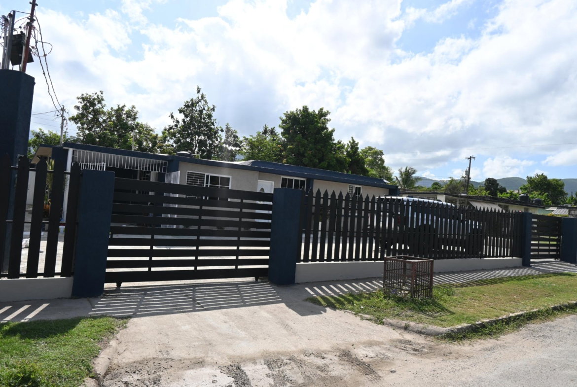 Seventh image of 5-64 Palmoral Avenue in Kingston 6, St. Andrew, Jamaica - property is For Rent