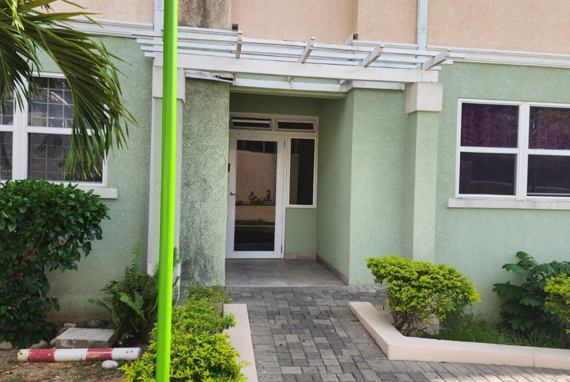 Fifth image of B18-5 Graham Heights Vallhalla in Kingston 8, St. Andrew, Jamaica - property is For Rent