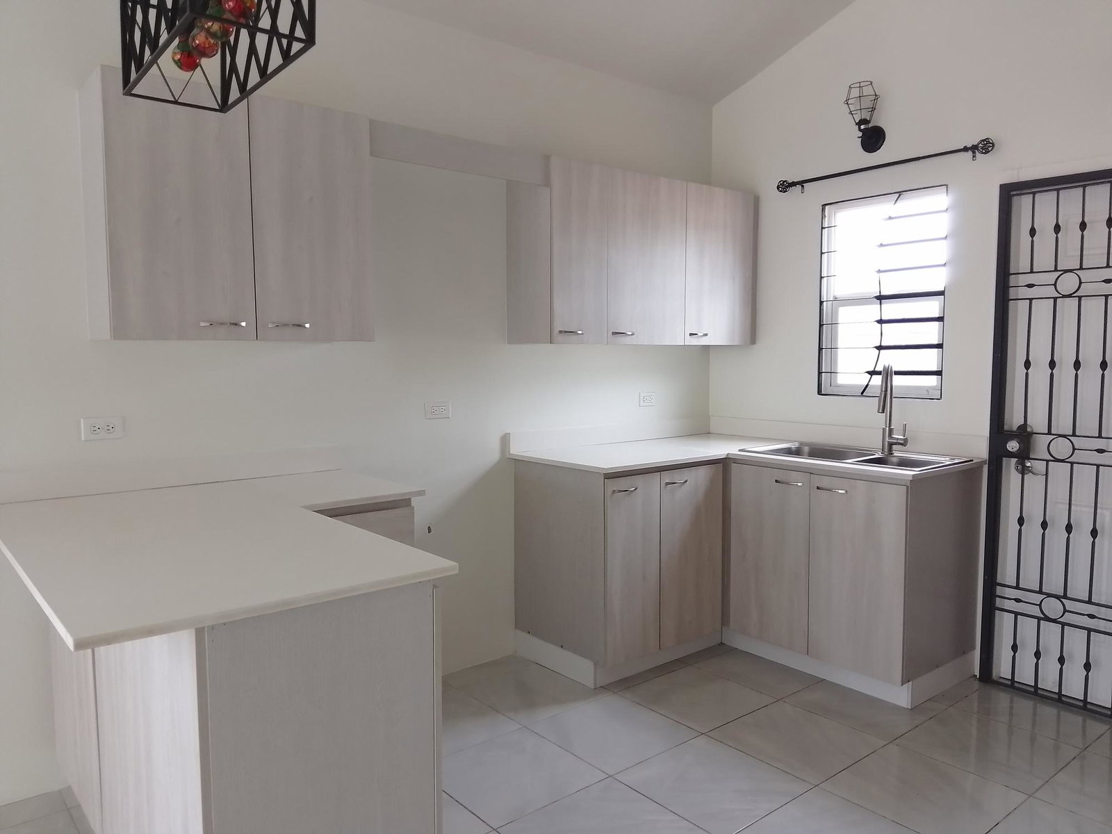 Eleventh image of Phoenix Park Village 1 in Phoenix Park, St. Catherine, Jamaica - property is For Rent