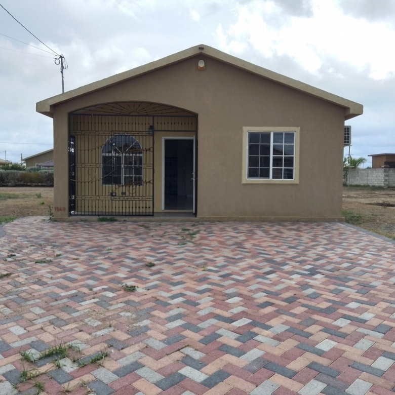 First image of Phoenix Park Village 1 in Phoenix Park, St. Catherine, Jamaica - property is For Rent