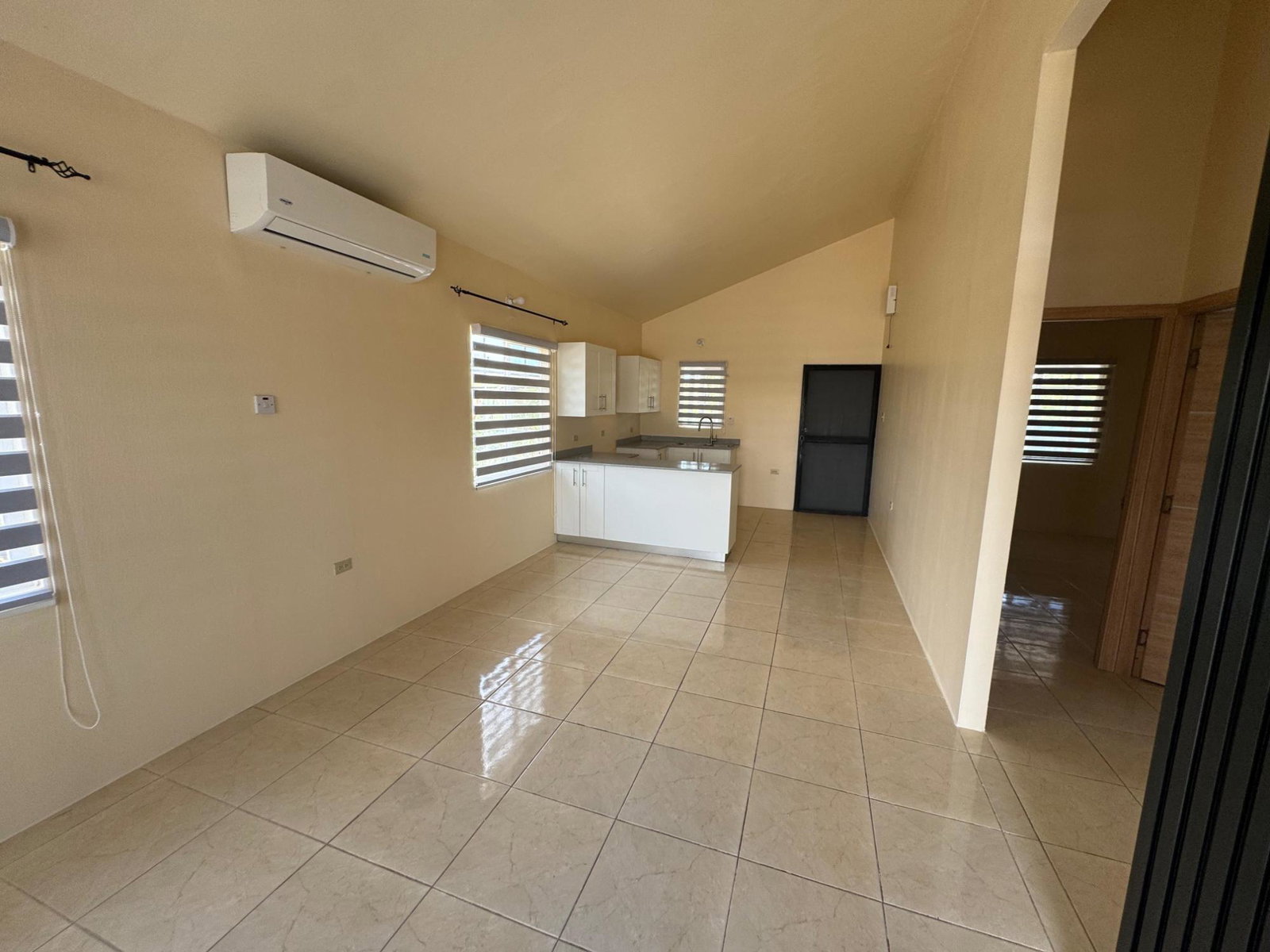Sixth image of 1424 Phoenix Park Village Ph4 in Phoenix Park, St. Catherine, Jamaica - property is For Rent