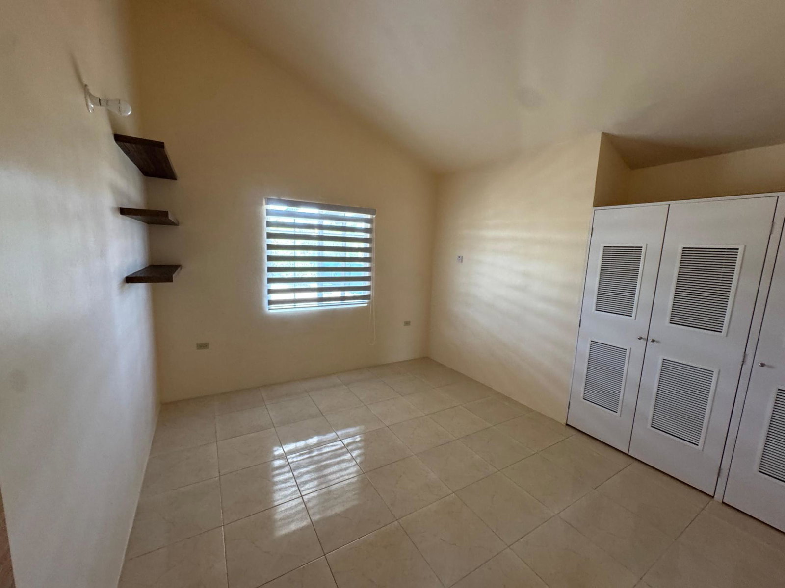 Eighth image of 1424 Phoenix Park Village Ph4 in Phoenix Park, St. Catherine, Jamaica - property is For Rent