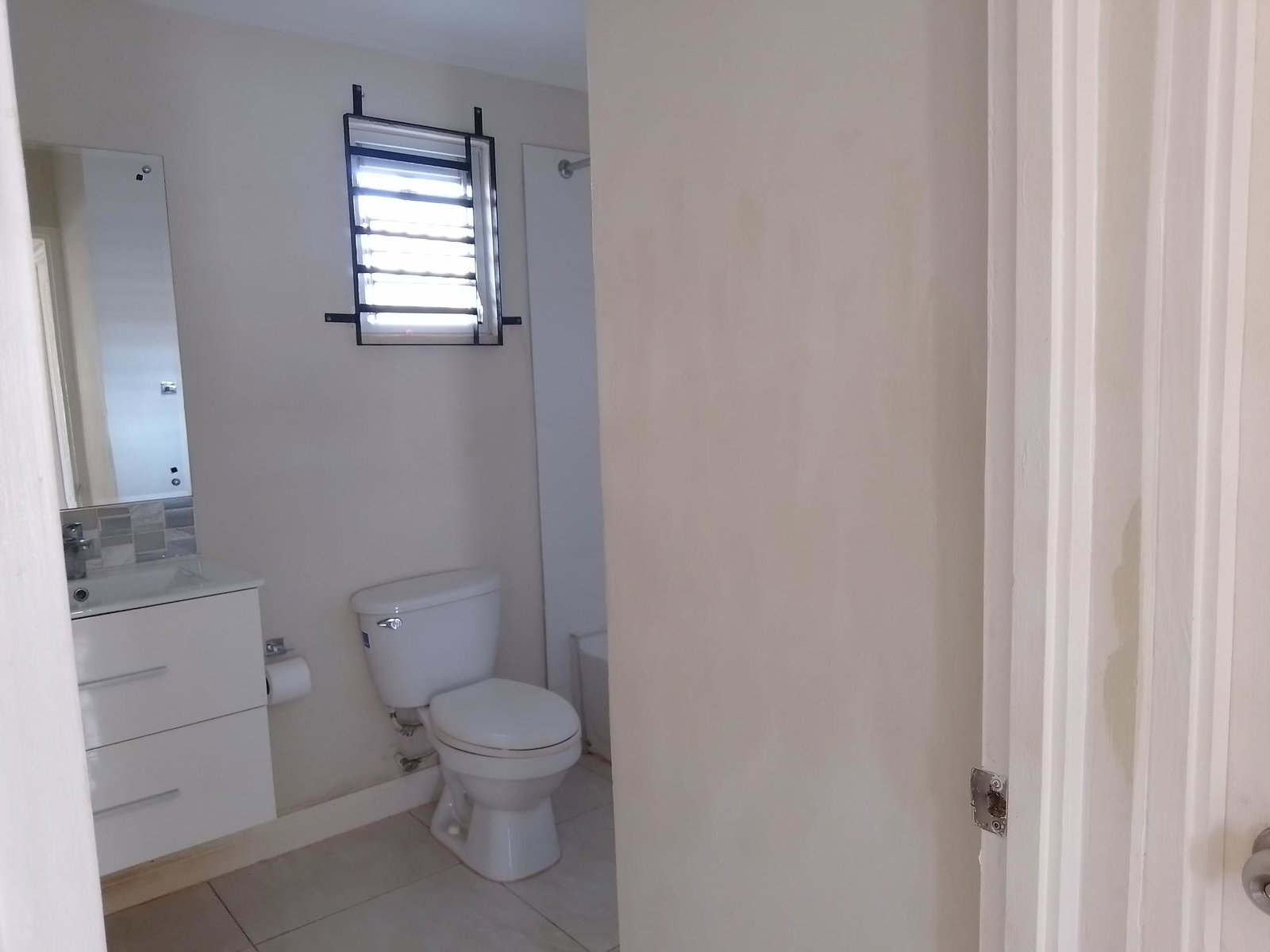 Twenty-Third image of Silversun Estate in Spanish Town, St. Catherine, Jamaica - property is For Rent