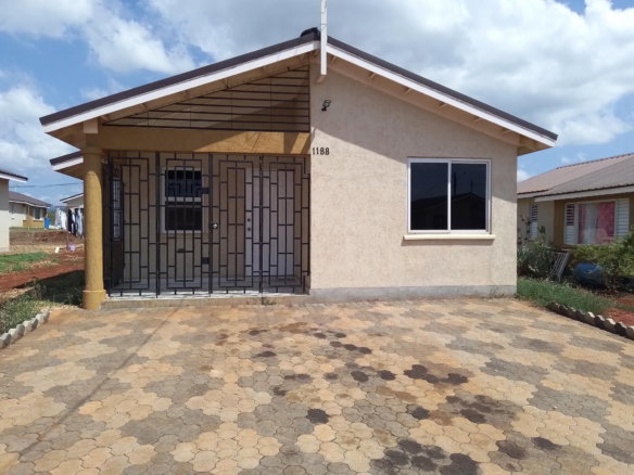 First image of Silversun Estate in Spanish Town, St. Catherine, Jamaica - property is For Rent