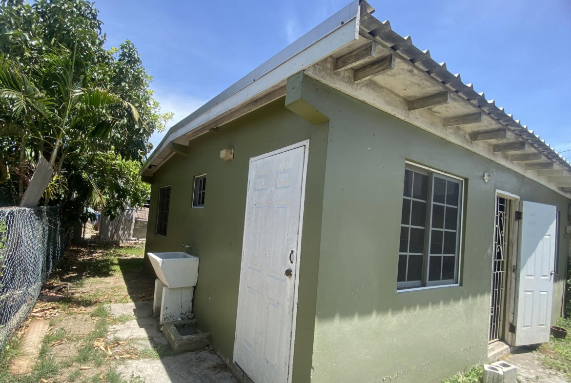 Third image of 915 Braeton New Town in Braeton Newtown, St. Catherine, Jamaica - property is For Sale