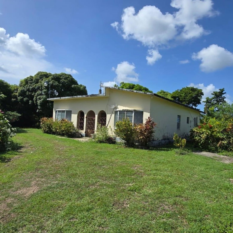 First image of Pleasant Hill in Pleasant Hill, St. Thomas, Jamaica - property is For Sale